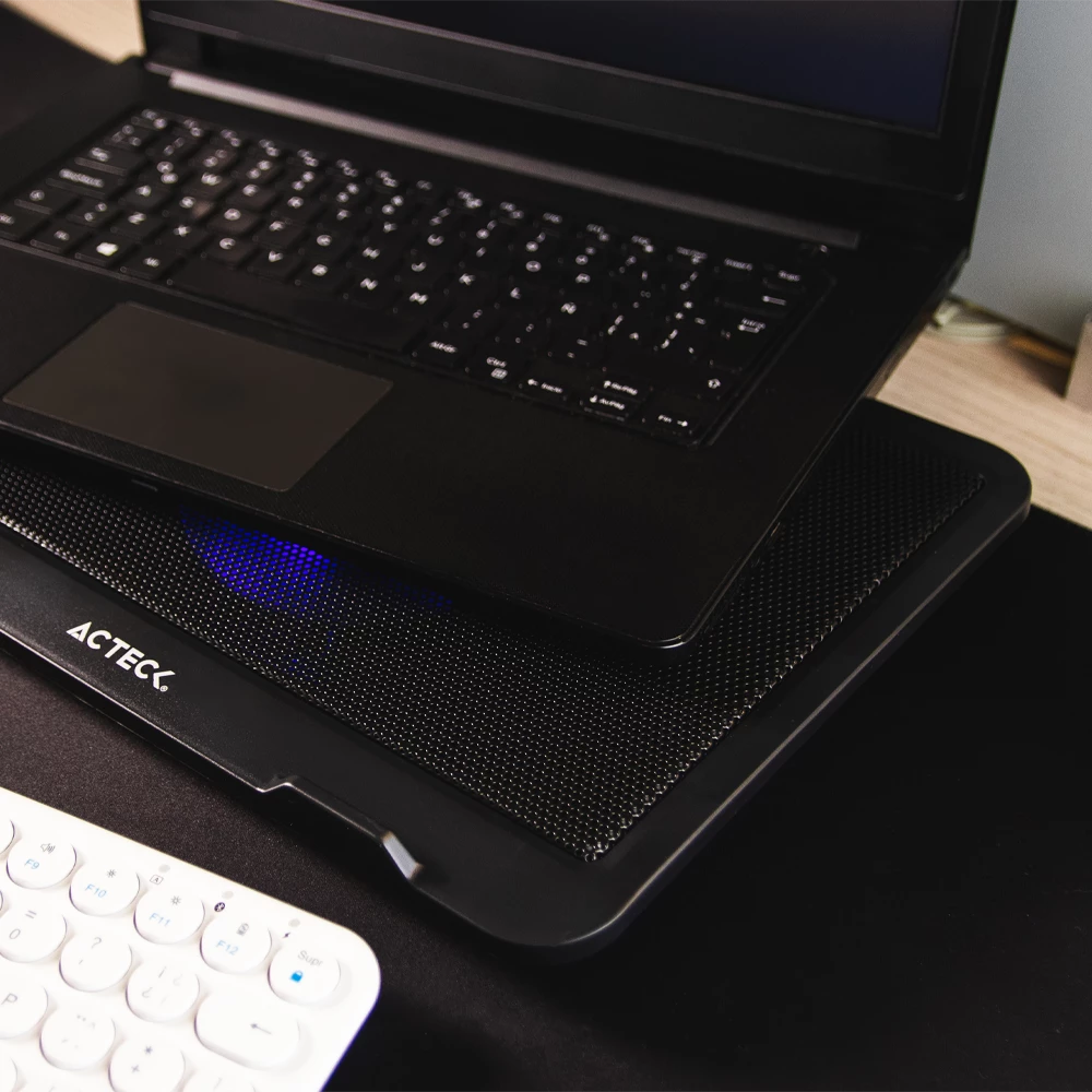 Base Enfriadora Para Laptop | Ictus BE440 | Para Dispositivos de hasta 15" Pulgadas x1 Vent de 120mm | Advanced Series | Negro