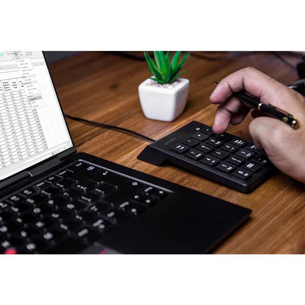 Teclado Numérico Alámbrico | Inspire TN220 | Negro
