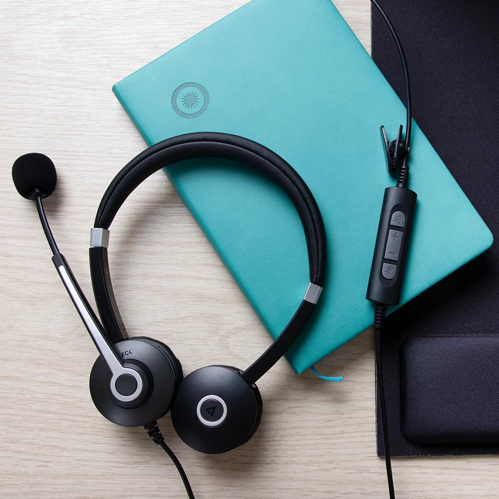 Audífonos On Ear para Call | Centric Pro HN640 | Negro