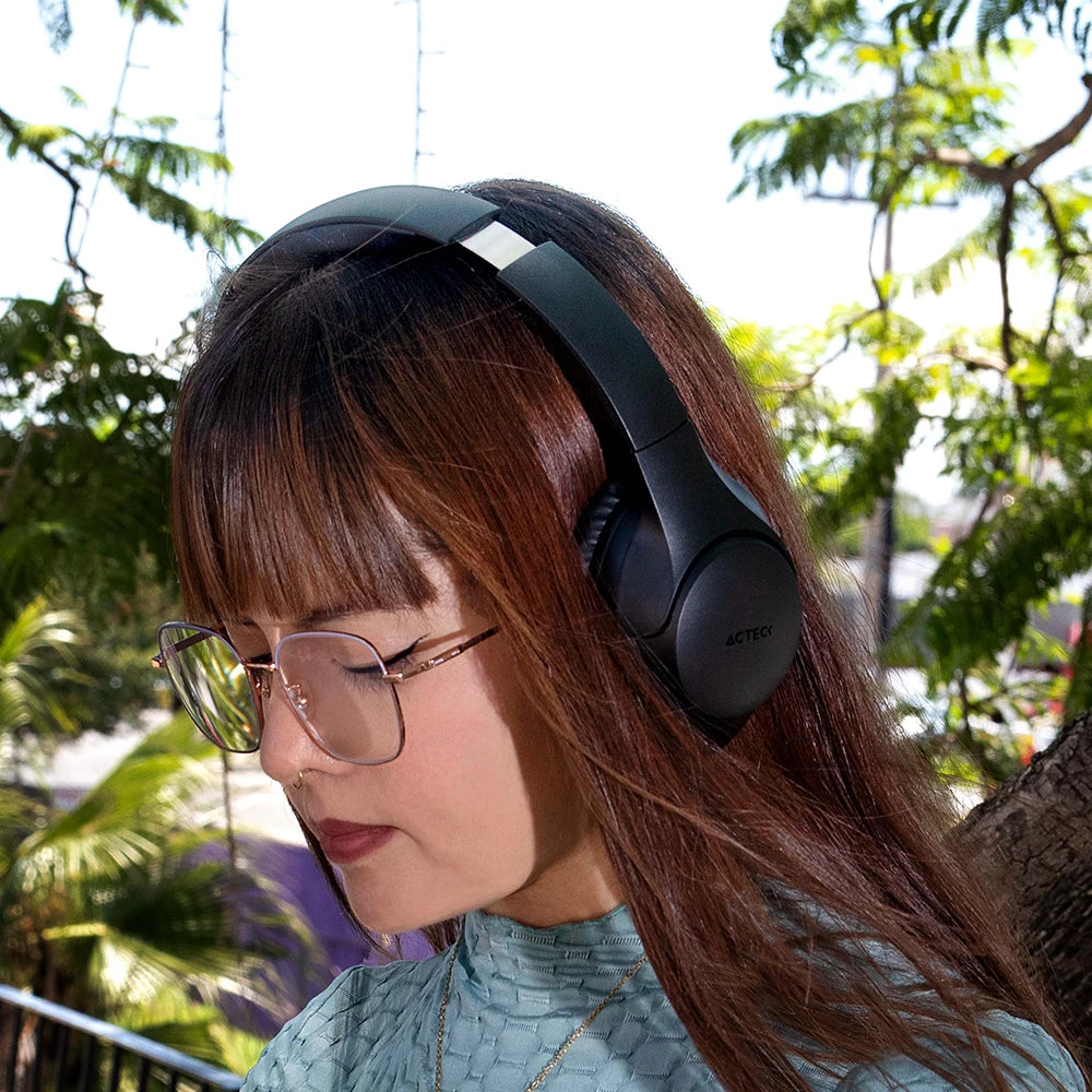 Audífonos Over Ear Inalámbricos | Zion Plus HP645 | Negro