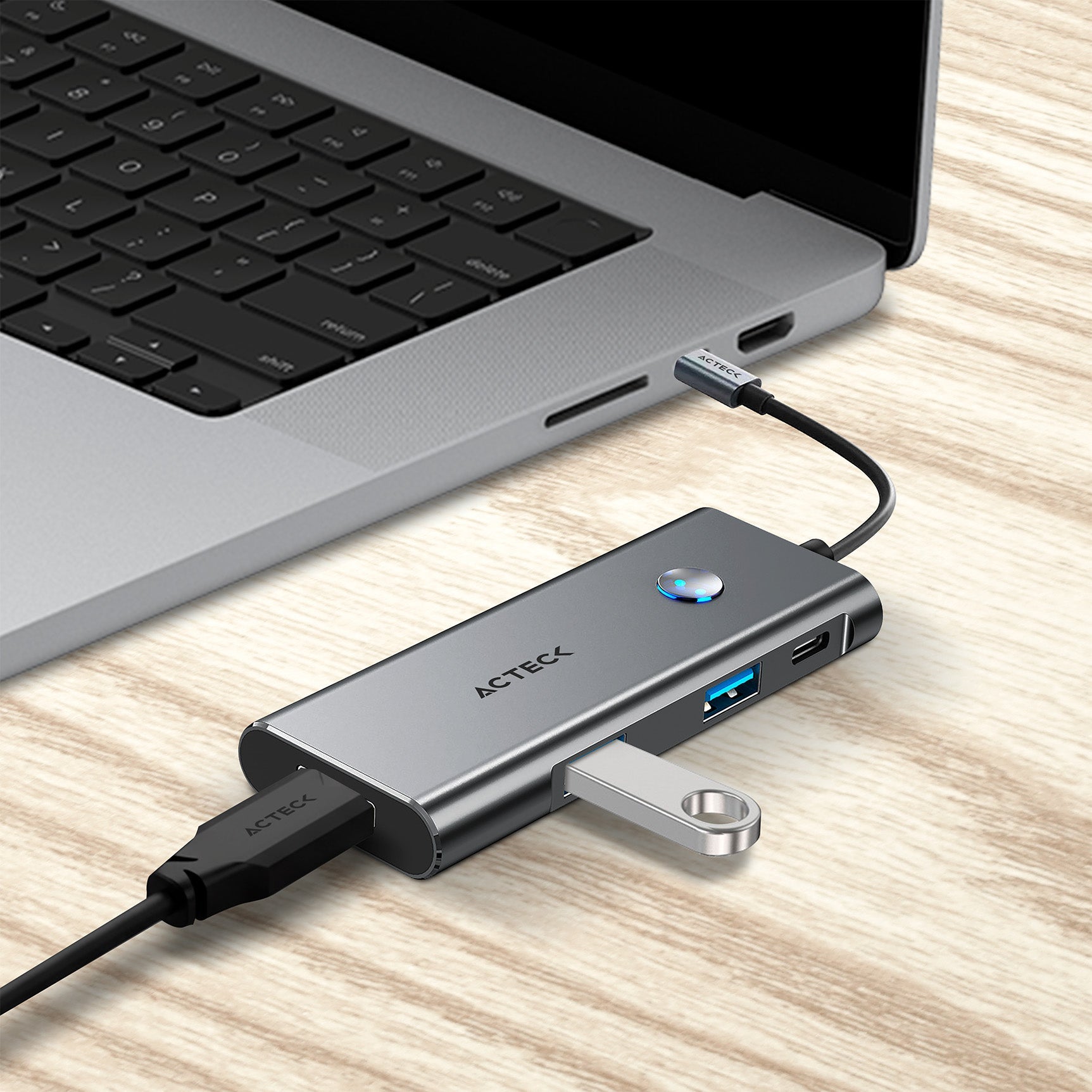 Hub OTS USB-C 7 en 1 | Gatex Dock HD775 | Advanced Series Titanio